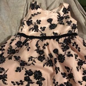 The Childrens Place size 3T brought it on vacation in Florida never worn